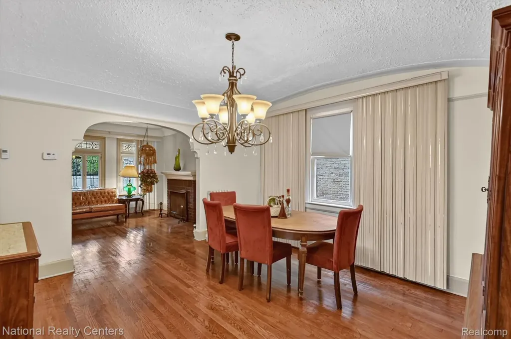 12668 Stoepel Detroit City MI 48221