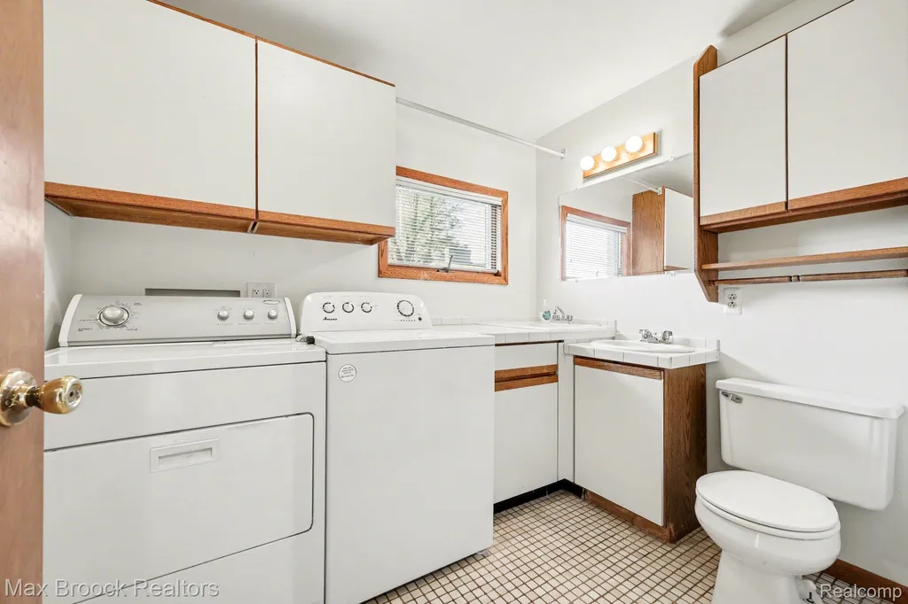 5030 Stellar Road Shelby Charter Township MI 48316