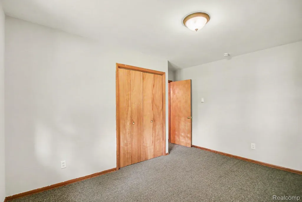 7275 Kraft Street Pigeon Village MI 48755