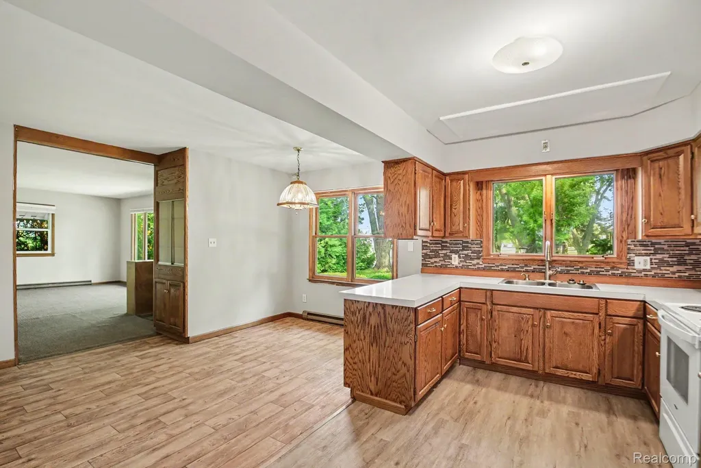 7275 Kraft Street Pigeon Village MI 48755