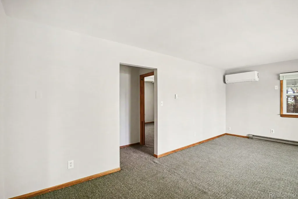 7275 Kraft Street Pigeon Village MI 48755