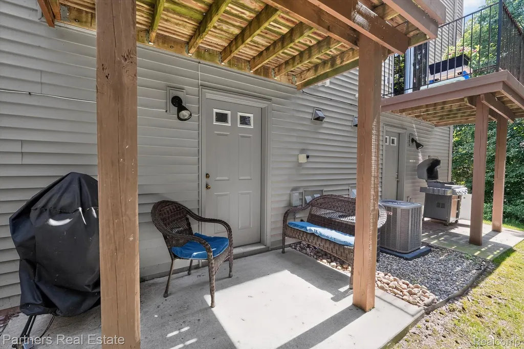 1617 Red Hickory Court Howell Township MI 48855