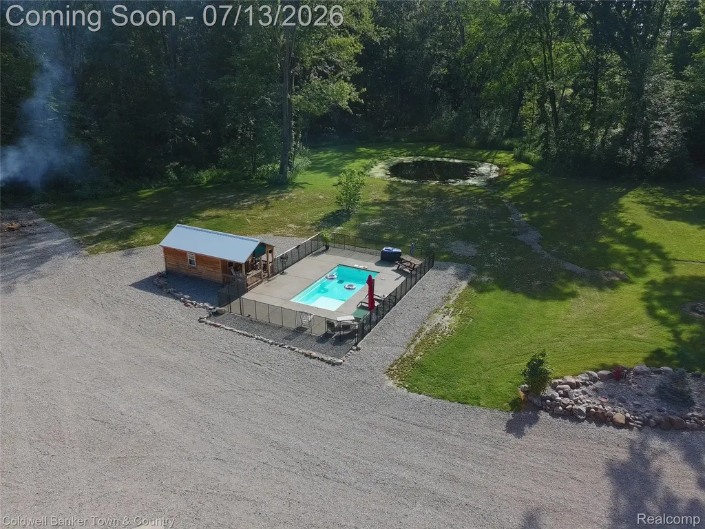 6150 Fleming Road Cohoctah Township MI 48836