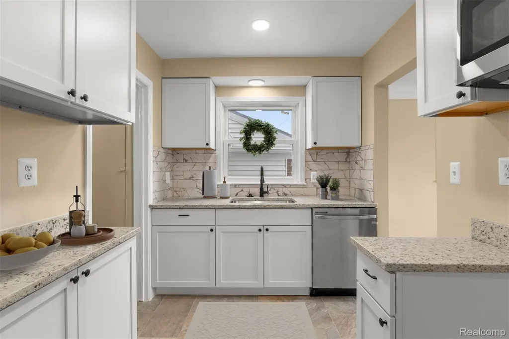 15275 Anne Avenue Allen Park City MI 48101