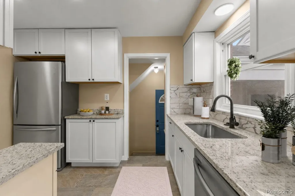 15275 Anne Avenue Allen Park City MI 48101