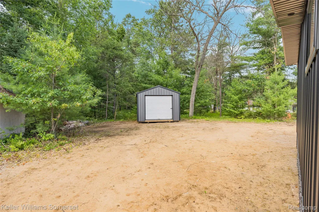 202 Antelope Trail Denton Township MI 48651
