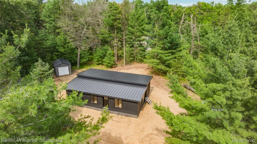 202 Antelope Trail Denton Township MI 48651