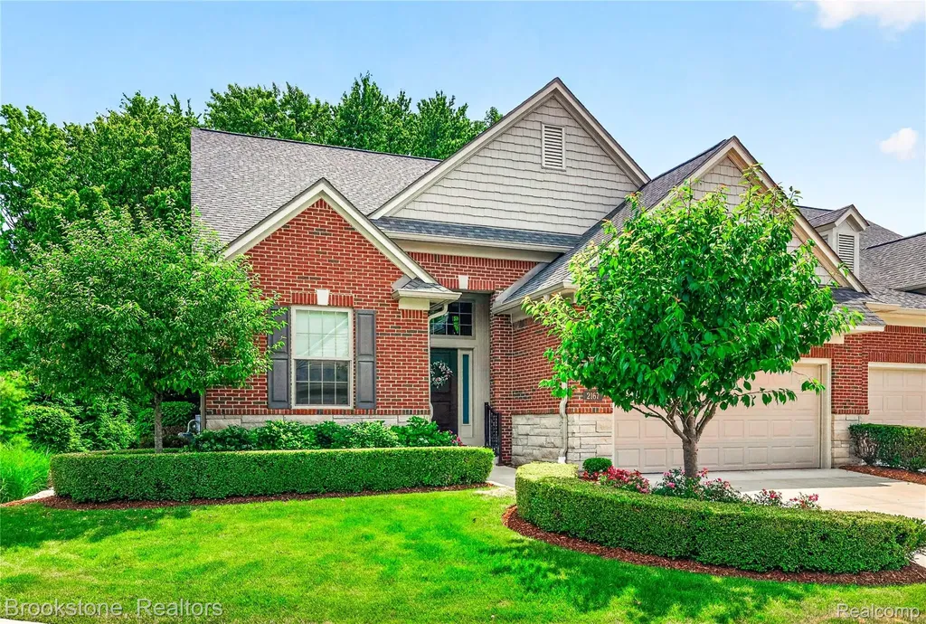 2167 Sanctuary Court Rochester Hills City MI 48309
