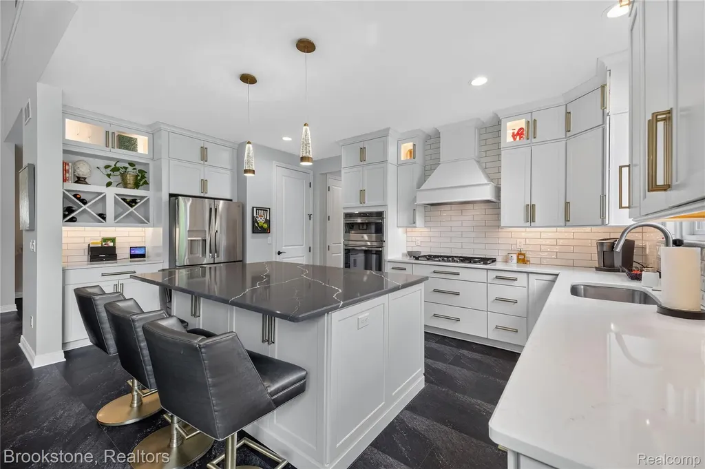 2167 Sanctuary Court Rochester Hills City MI 48309