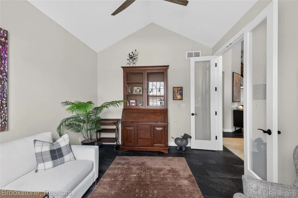 2167 Sanctuary Court Rochester Hills City MI 48309