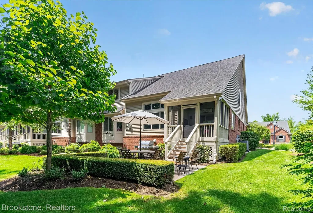 2167 Sanctuary Court Rochester Hills City MI 48309