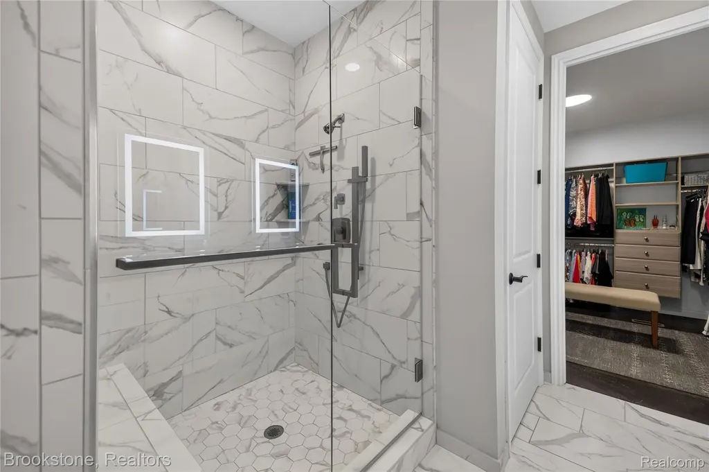 2167 Sanctuary Court Rochester Hills City MI 48309