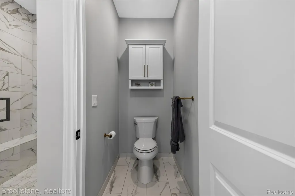2167 Sanctuary Court Rochester Hills City MI 48309