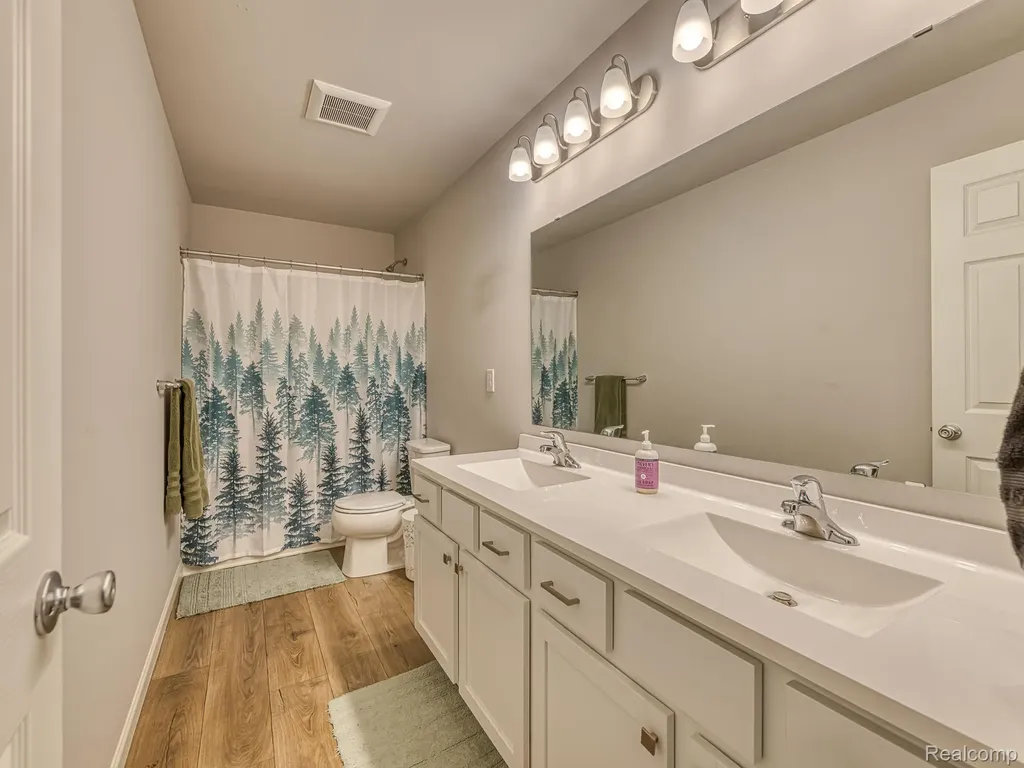 410 Settlers Cove Tecumseh City MI 49286
