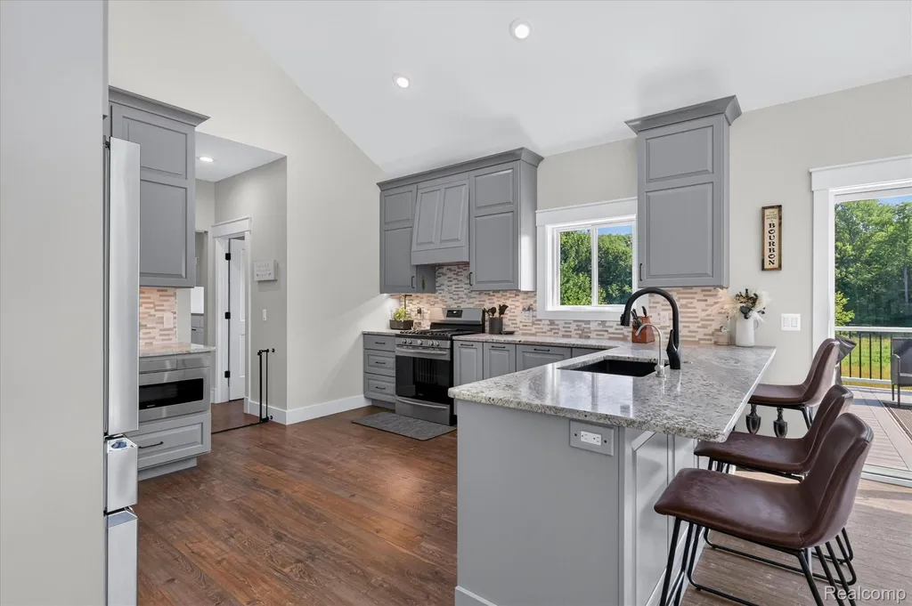 200 N Pleasant Valley Road Hartland Township MI 48380