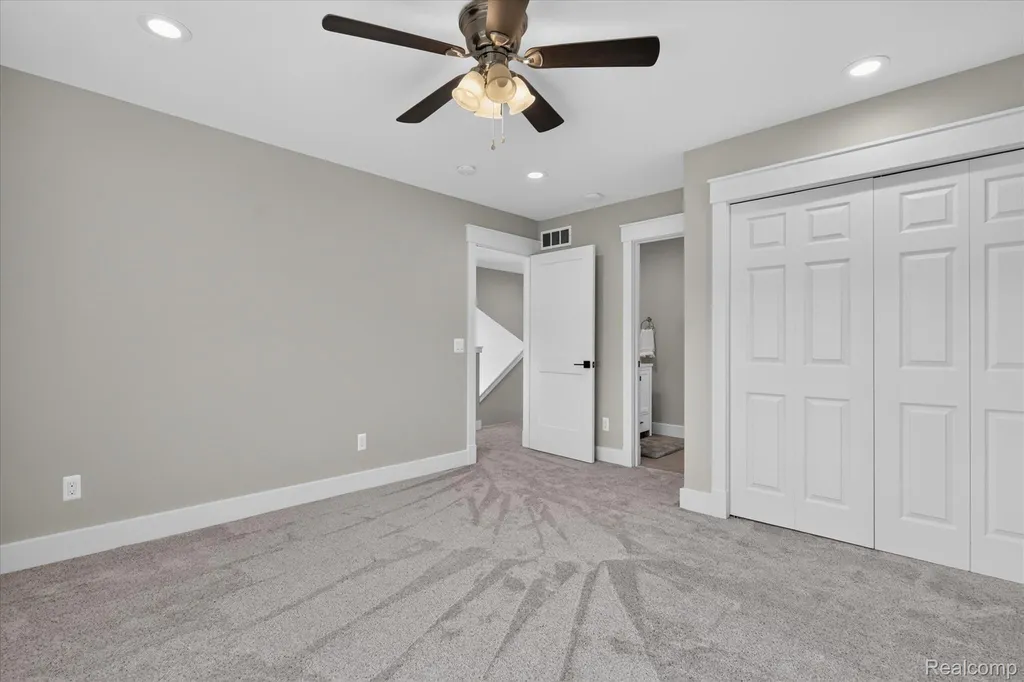 200 N Pleasant Valley Road Hartland Township MI 48380