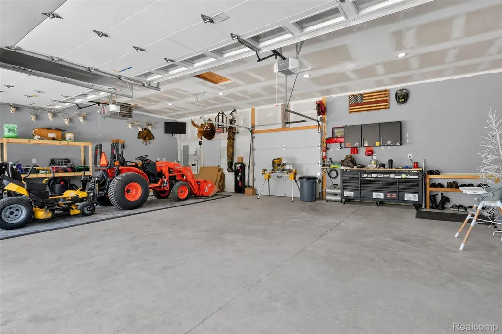 200 N Pleasant Valley Road Hartland Township MI 48380