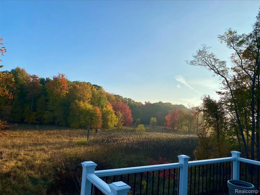 200 N Pleasant Valley Road Hartland Township MI 48380