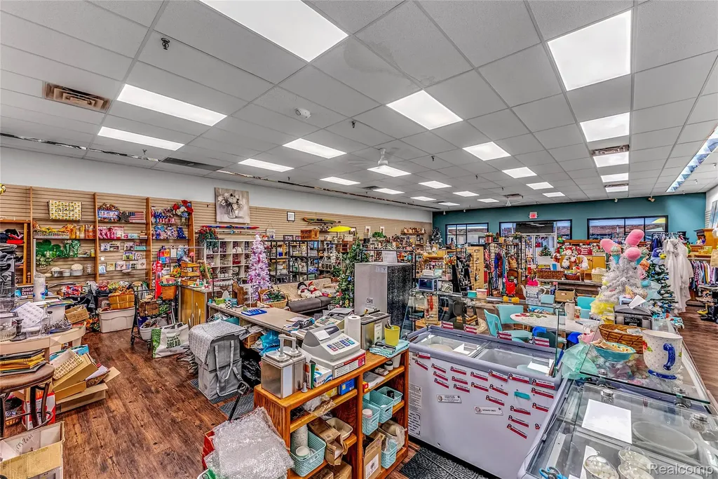 201 N Riverside Avenue St. Clair City MI 48079