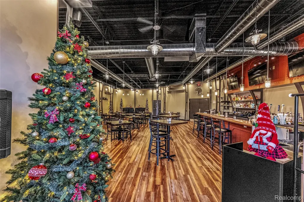 201 N Riverside Avenue St. Clair City MI 48079