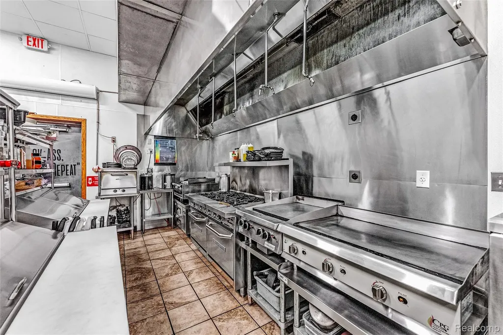 201 N Riverside Avenue St. Clair City MI 48079