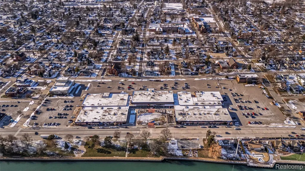 201 N Riverside Avenue St. Clair City MI 48079