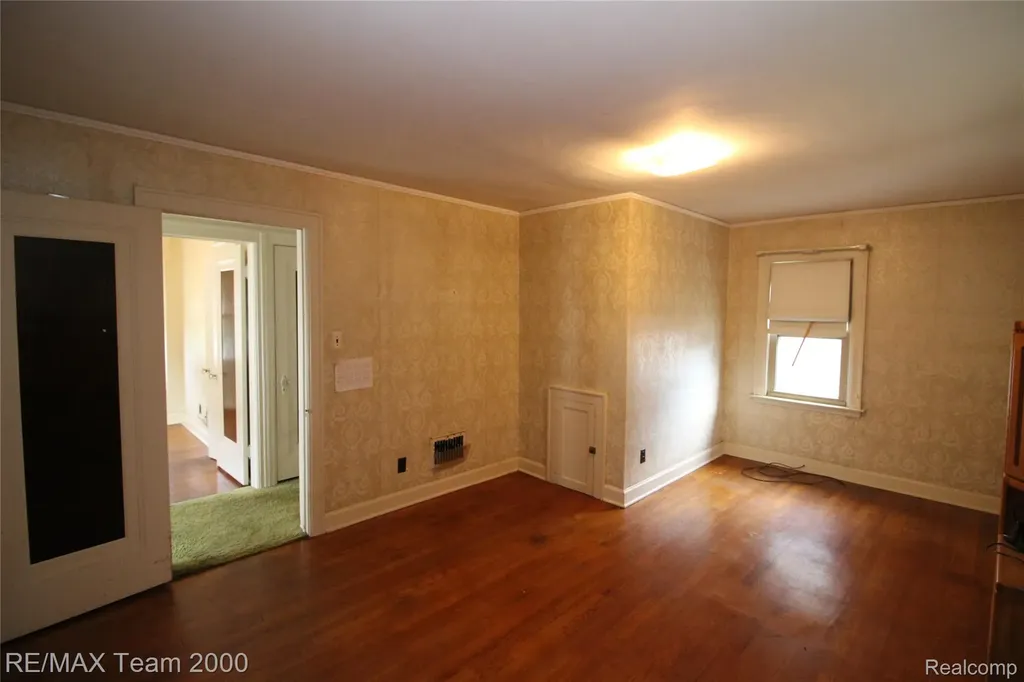6115 Hartwell Street Dearborn City MI 48126