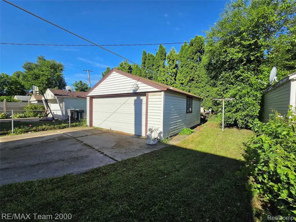 6115 Hartwell Street Dearborn City MI 48126