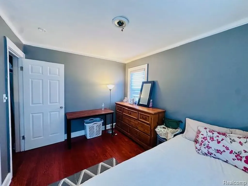 4592 Helen Street Dearborn City MI 48126