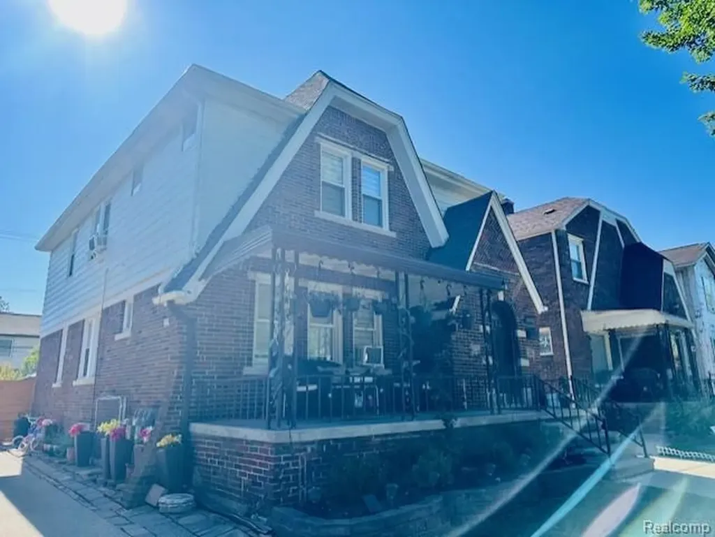 4592 Helen Street Dearborn City MI 48126