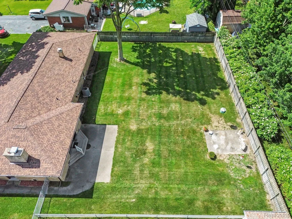 3577 Meadowleigh Lane Waterford Charter Township MI 48329