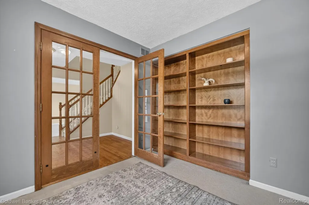 9016 Hyacinth Way Green Oak Township MI 48116