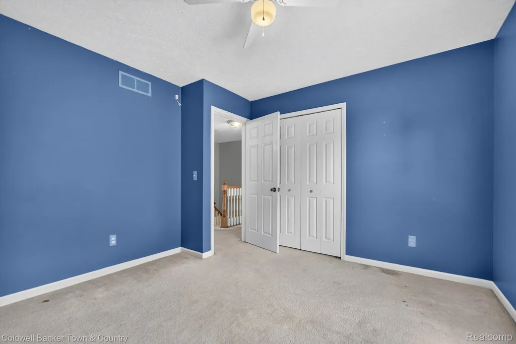 9016 Hyacinth Way Green Oak Township MI 48116