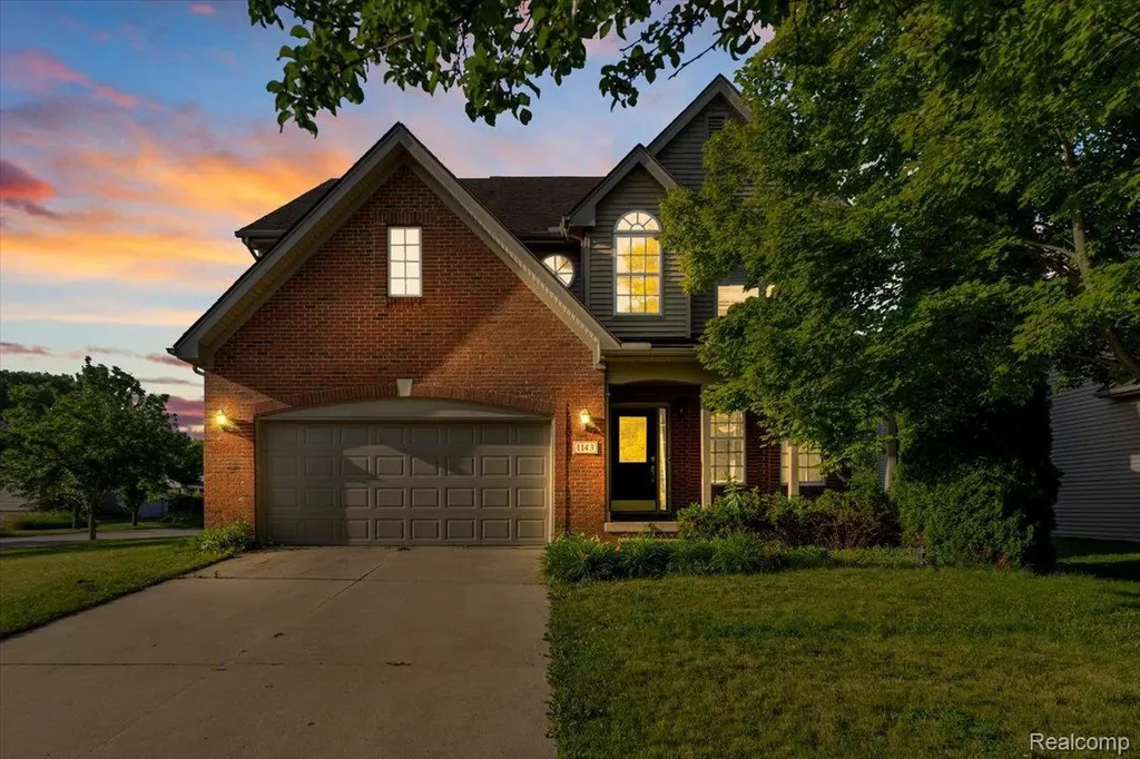 1143 Polo Drive South Lyon City MI 48178