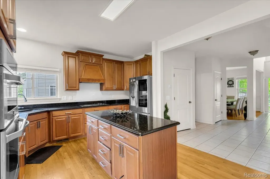 1143 Polo Drive South Lyon City MI 48178