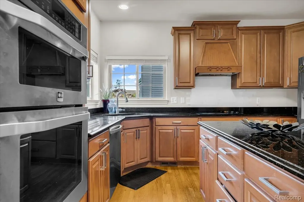 1143 Polo Drive South Lyon City MI 48178