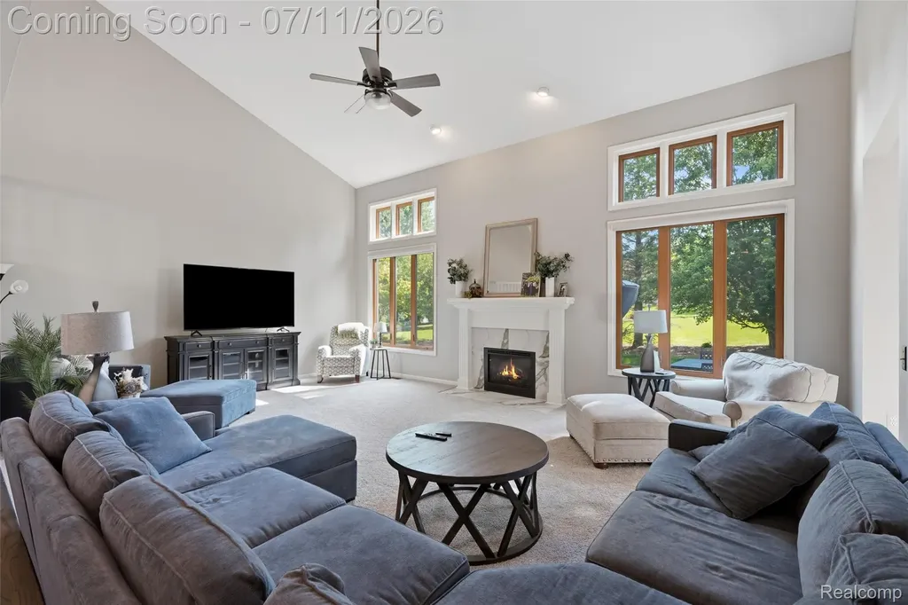 54856 Whitby Way Shelby Charter Township MI 48316