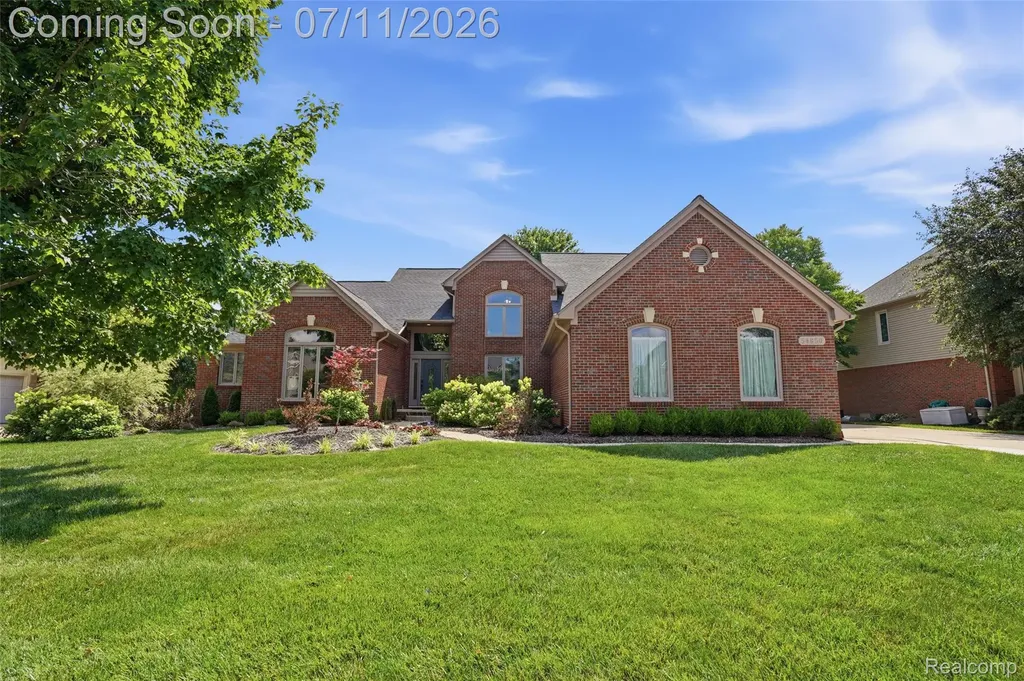 54856 Whitby Way Shelby Charter Township MI 48316