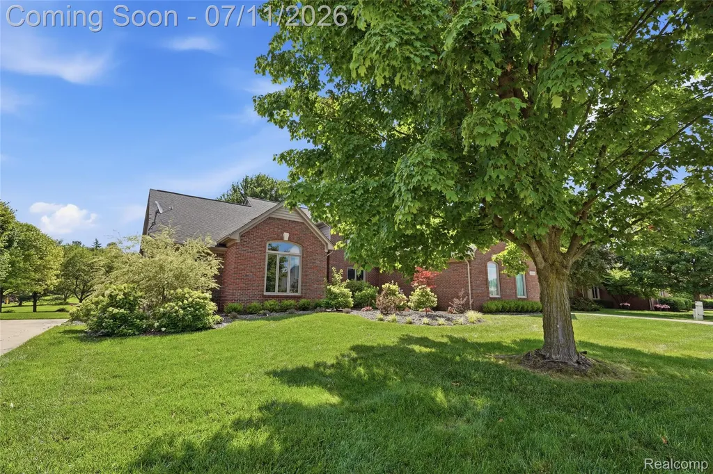 54856 Whitby Way Shelby Charter Township MI 48316