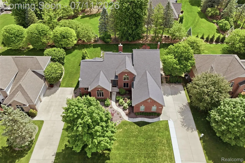 54856 Whitby Way Shelby Charter Township MI 48316