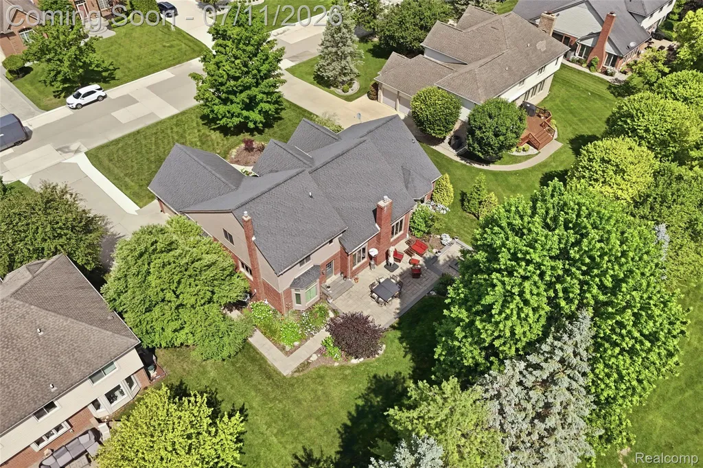 54856 Whitby Way Shelby Charter Township MI 48316