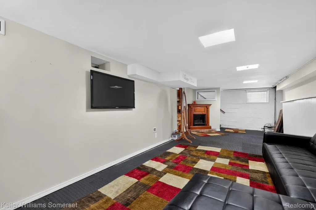 34718 Cherry Hill Road Westland City MI 48185