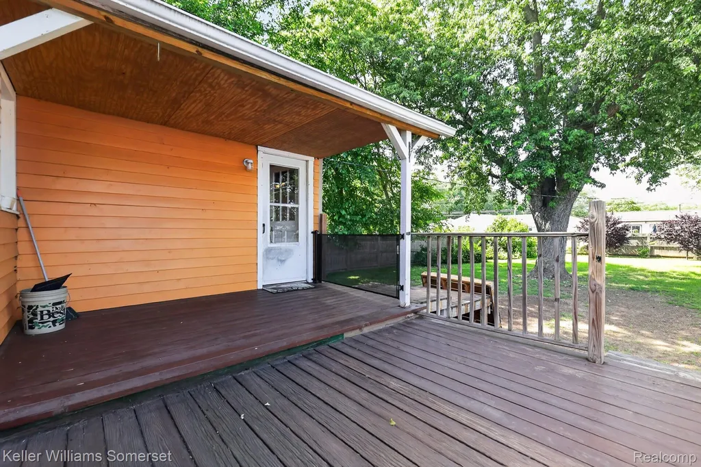 34718 Cherry Hill Road Westland City MI 48185