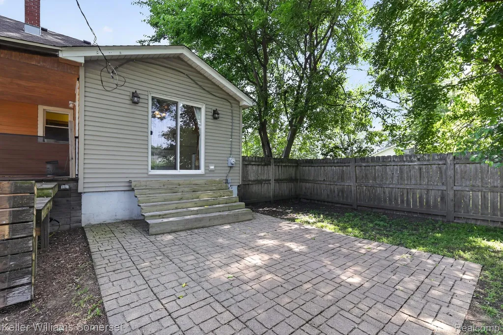 34718 Cherry Hill Road Westland City MI 48185