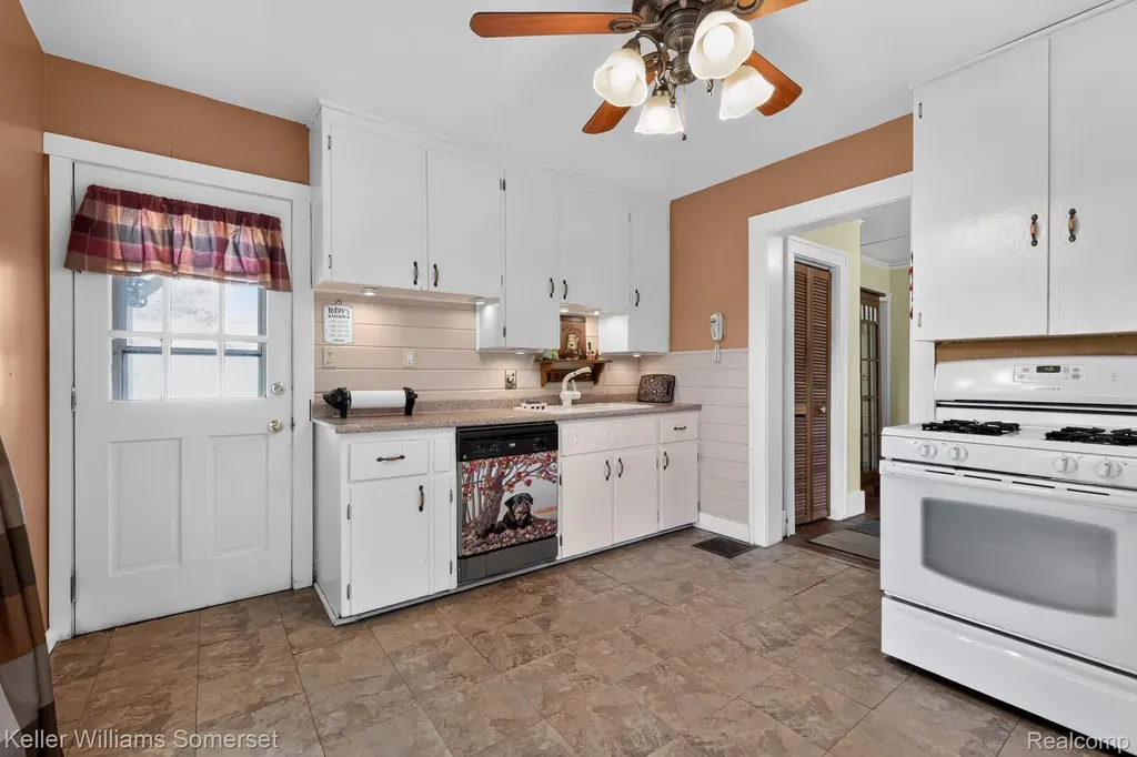 34718 Cherry Hill Road Westland City MI 48185