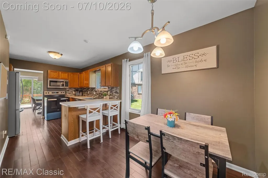 42027 Saratoga Circle Canton Charter Township MI 48187