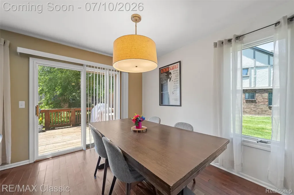 42027 Saratoga Circle Canton Charter Township MI 48187