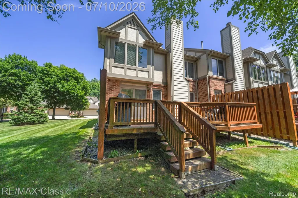 42027 Saratoga Circle Canton Charter Township MI 48187