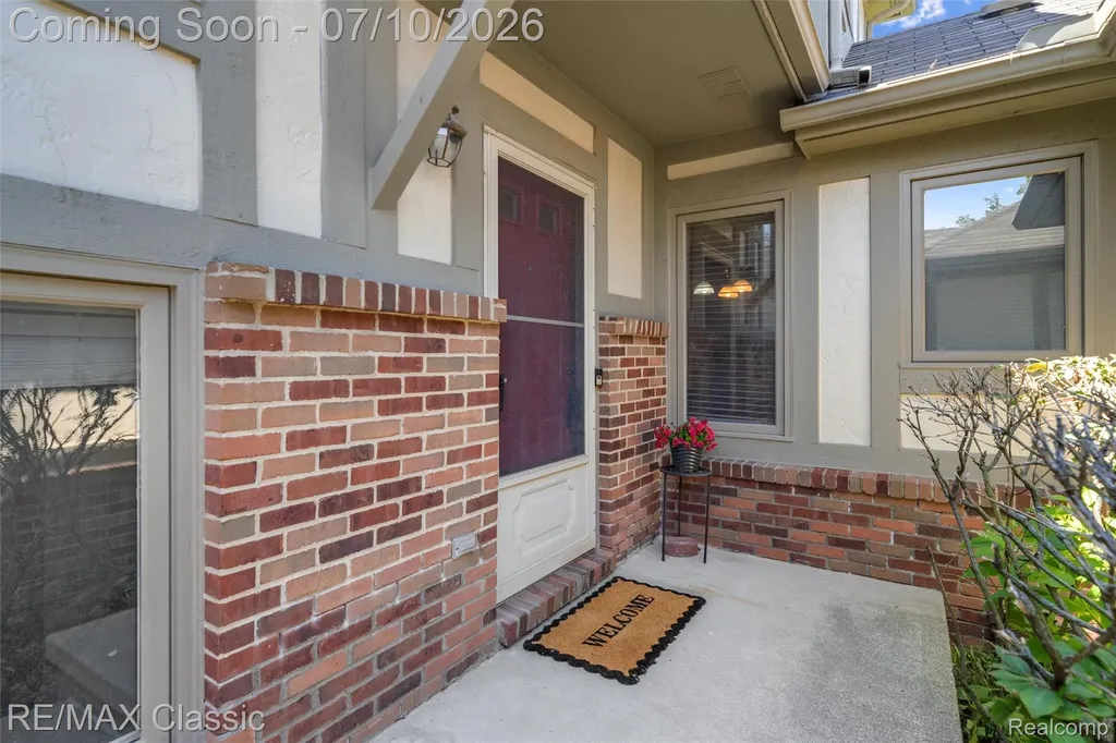 42027 Saratoga Circle Canton Charter Township MI 48187