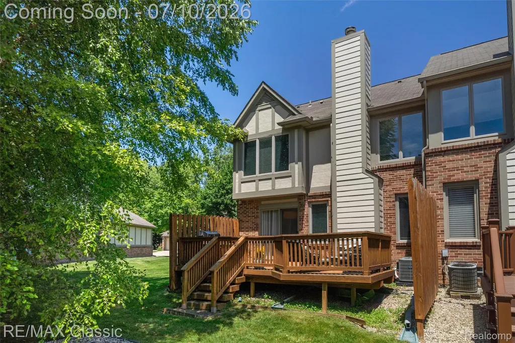 42027 Saratoga Circle Canton Charter Township MI 48187
